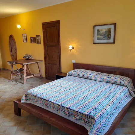 Bed & Breakfast Collesole 3*